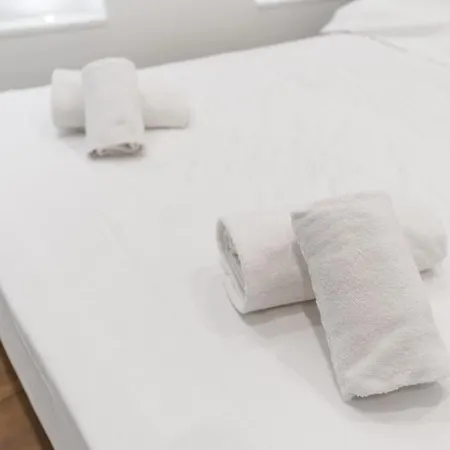 Marble - Welkeys Apartmán *
