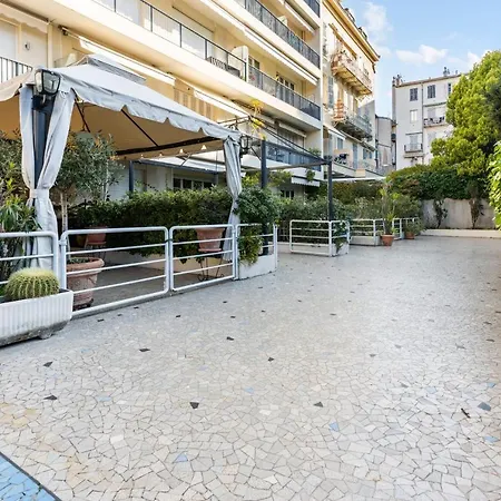 Marble - Welkeys Lejlighed Nice